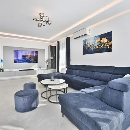 Luxury Vella In Medulin, Istria By Istrabook *