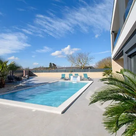 Luxury Vella In Medulin, Istria By Istrabook 别墅