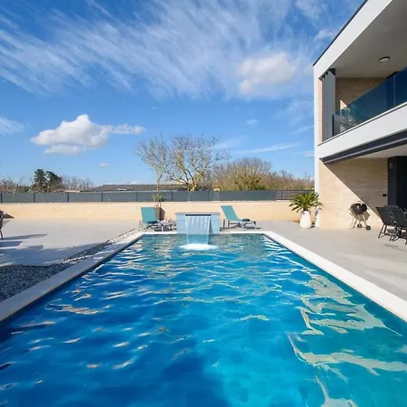 Luxury Vella In Medulin, Istria By Istrabook 别墅 梅杜林