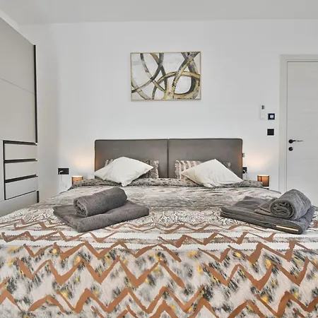 别墅 Luxury Vella In Medulin, Istria By Istrabook *